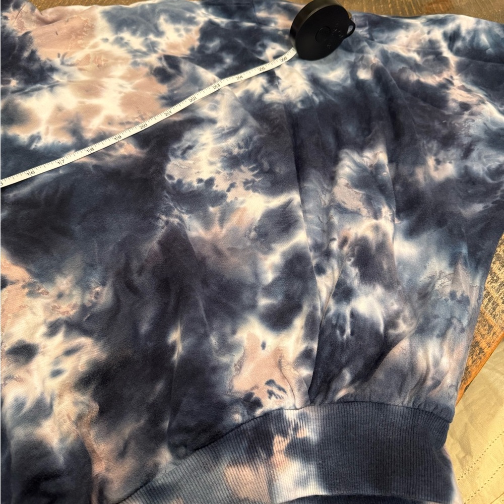 Young Fabulous & Broke- Tie Dye Hoodie Sweatshirt, NWOT, Size Medium/Large - Picture 7 of 7